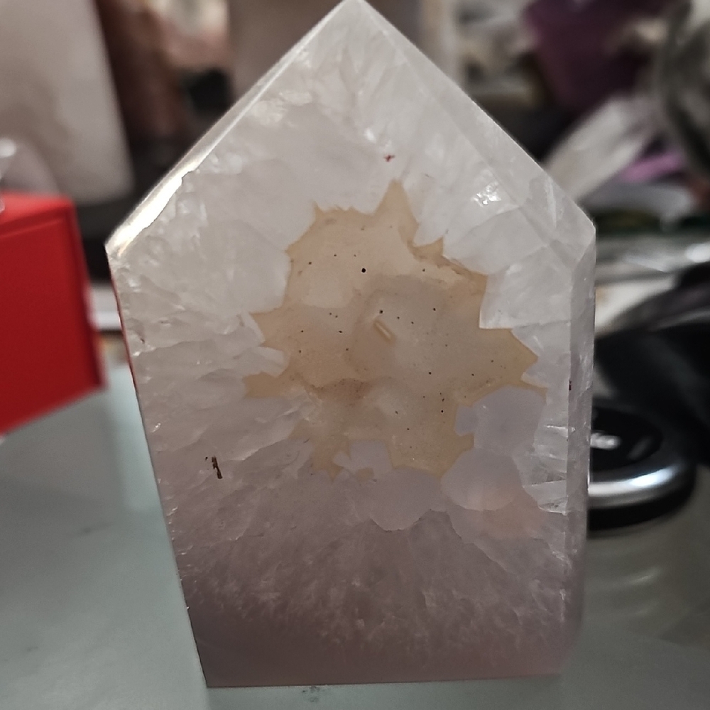 Druzy Agate Tower